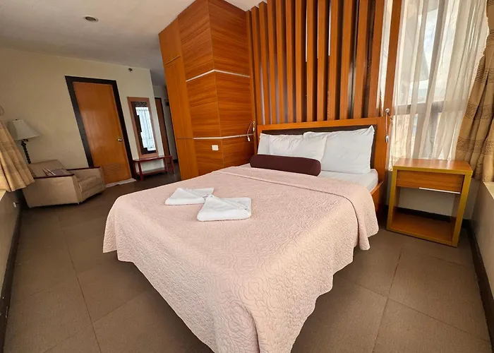 Fuente Oro Business Hotel 3*